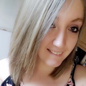 Meet your Posher, Ashlee